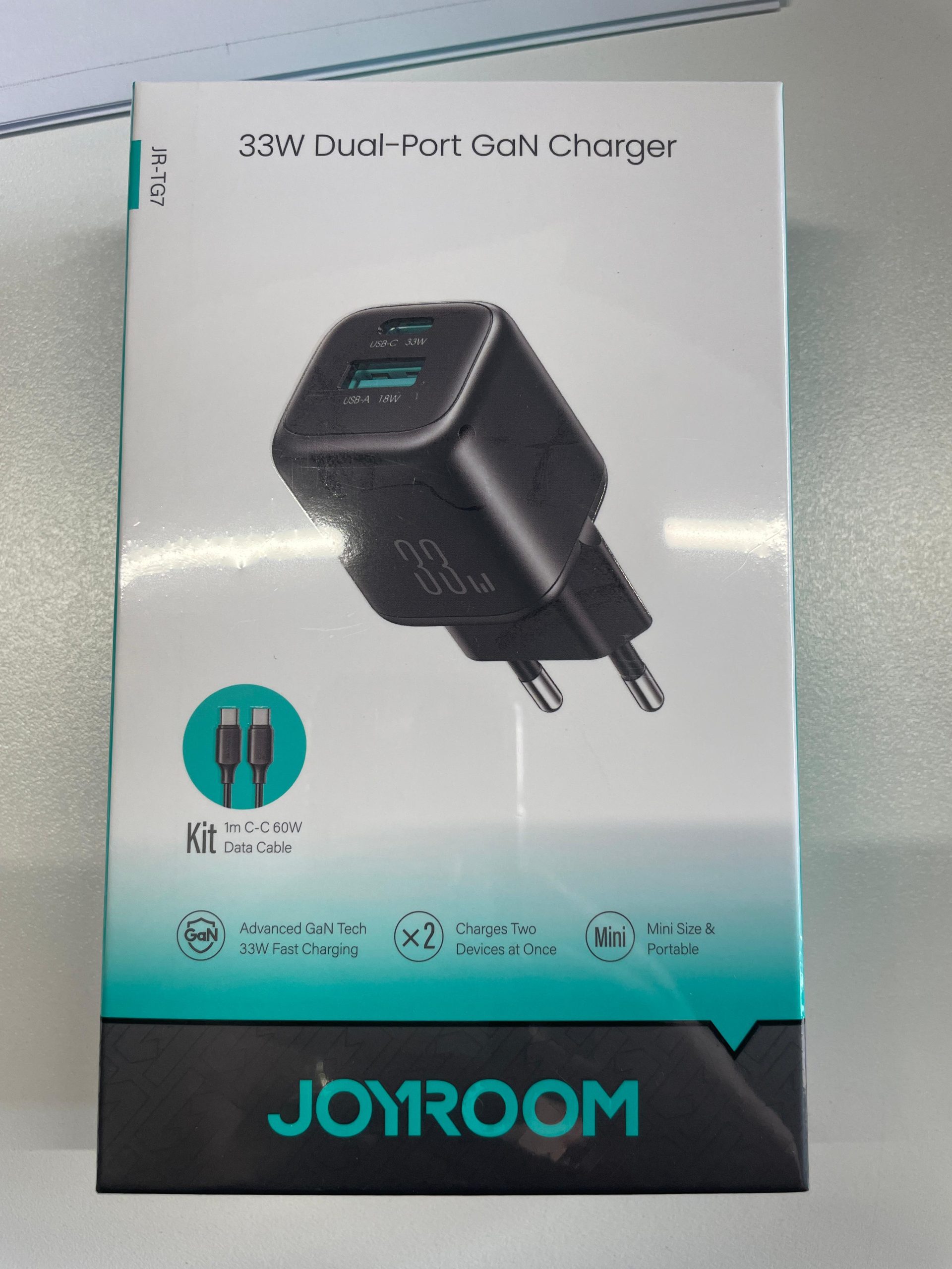 JOYROOM 33W Dual-Port (1A1C) Charger with USB-C Cable
