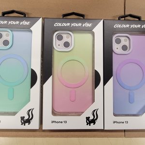 SKUNKWORX MagSafe Rainbow TPU Cover (iPhone 13)
