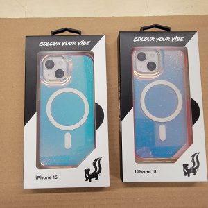 SKUNKWORX MagSafe HoloGlow TPU Cover (iPhone 15)
